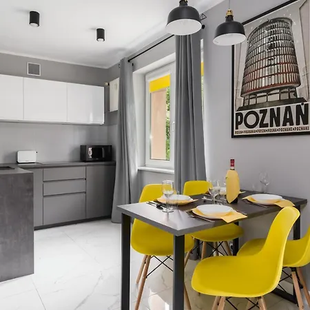 Chociszewskiego By Renters Apartamento *