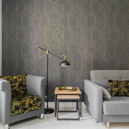 Chociszewskiego By Renters Apartamento